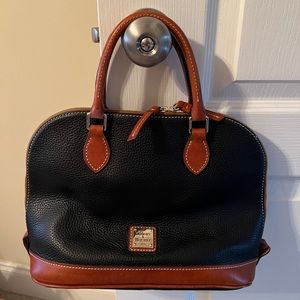 Dooney & Bourke zip zip satchel